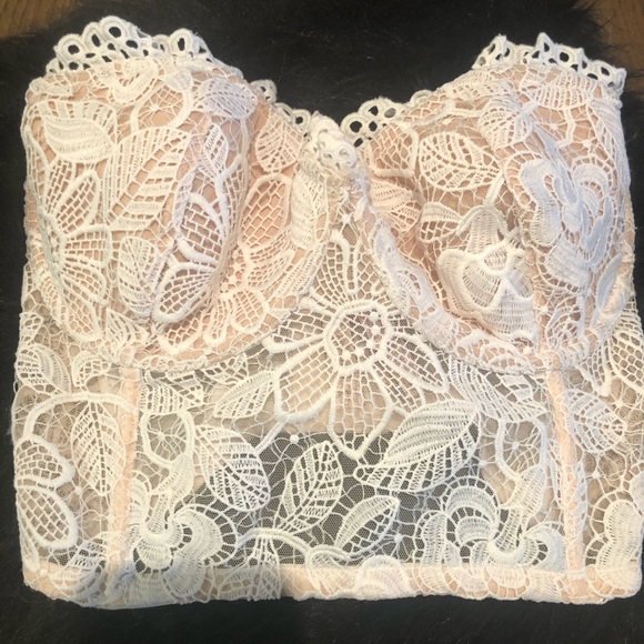Victoria’s Secret nude floral lace mini bustier - Picture 1 of 5